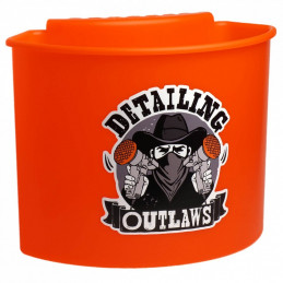 Detailing Outlaws...